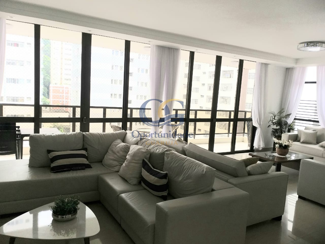 Apartamento GUARUJÁ - SP