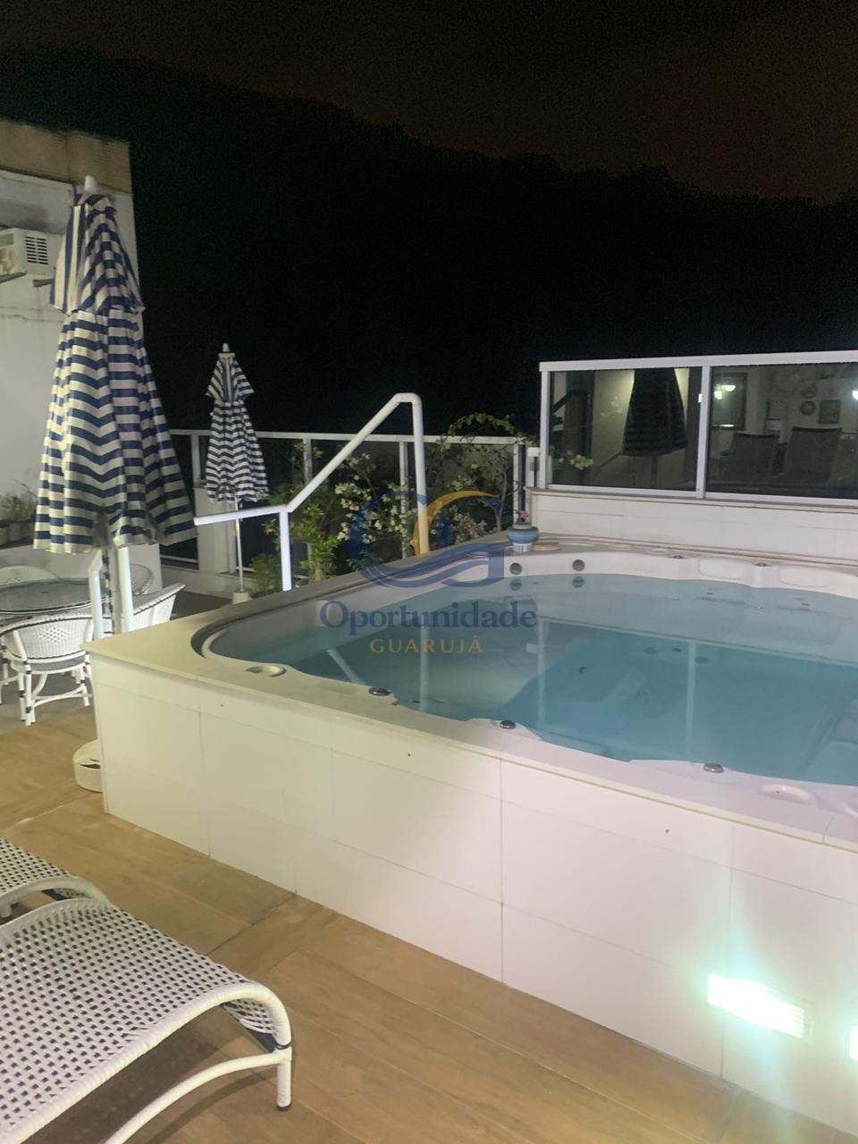 Apartamento GUARUJÁ - SP