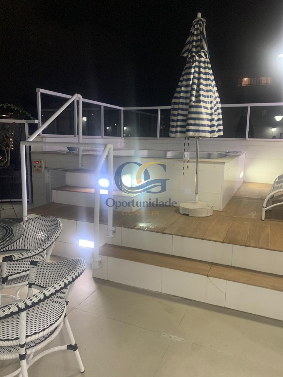 Apartamento GUARUJÁ - SP