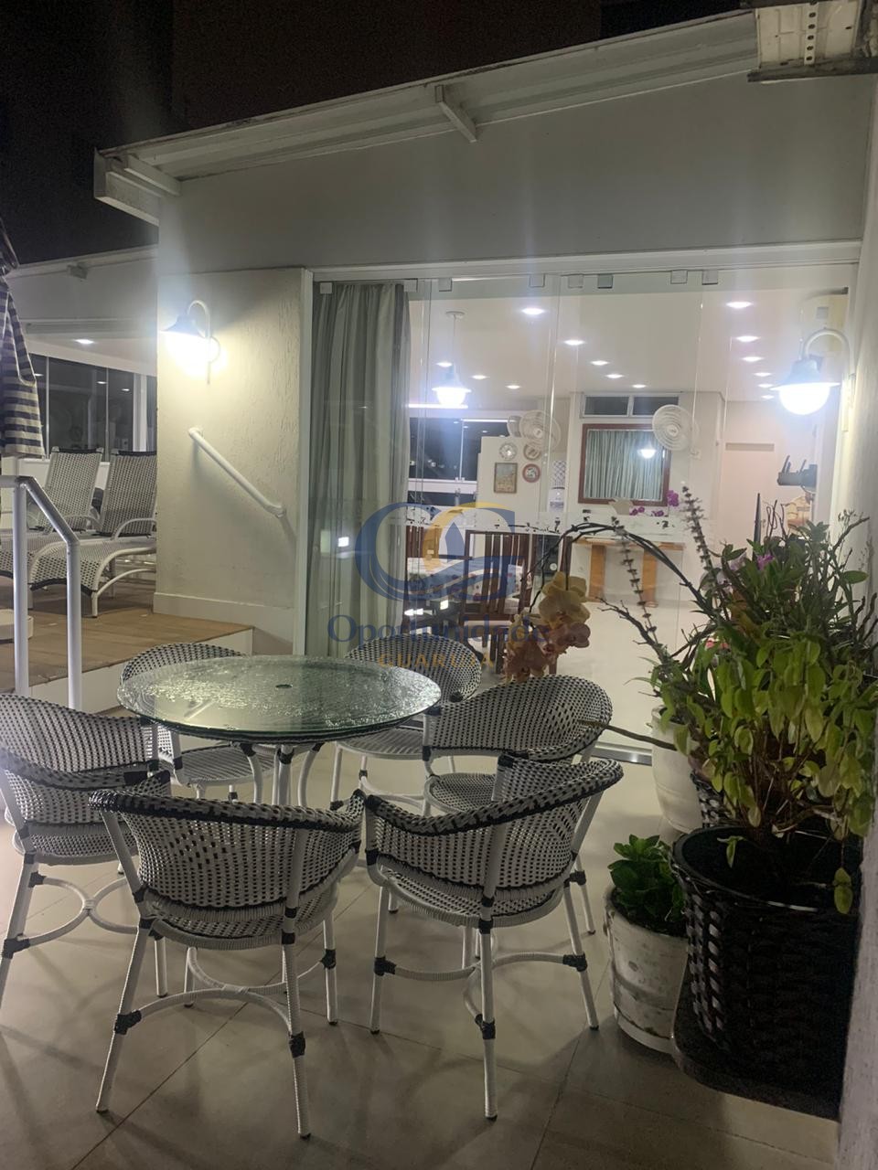 Apartamento GUARUJÁ - SP