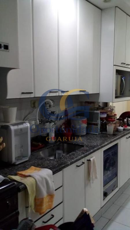 Apartamento na Praia das Pitangueiras, Guarujá - SP