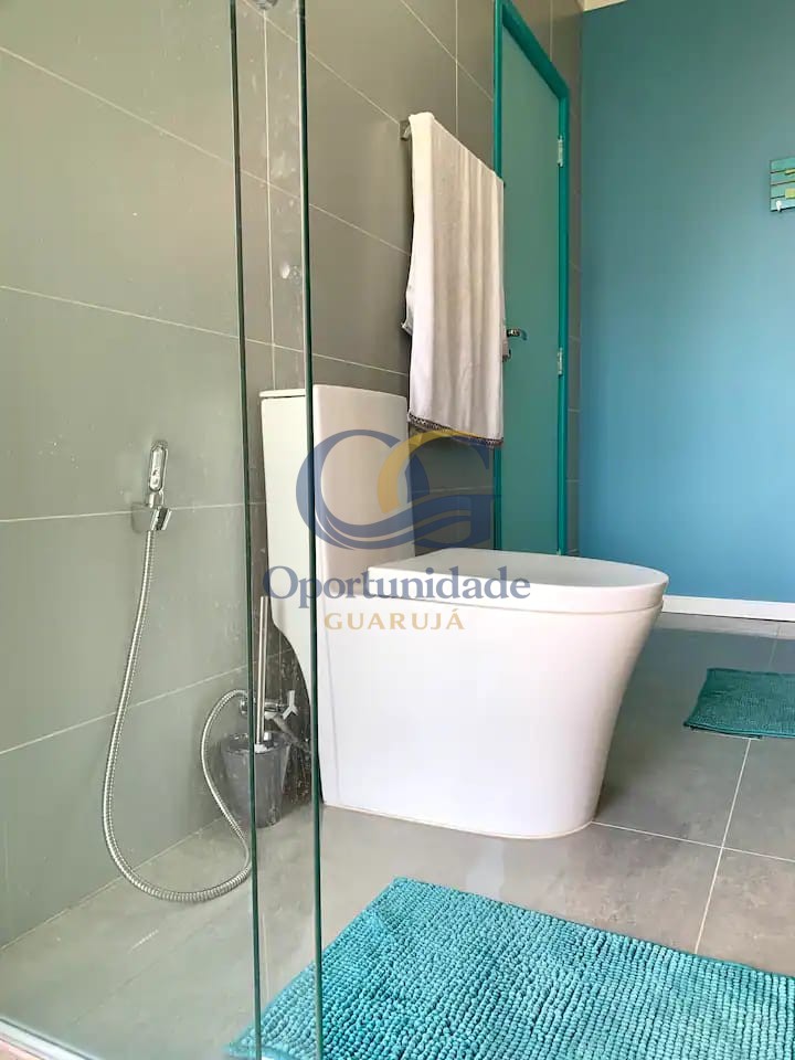 Apartamento Frente ao Mar nas Pitangueiras, Guarujá - SP