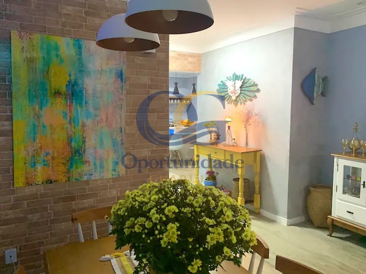 Apartamento Frente ao Mar nas Pitangueiras, Guarujá - SP