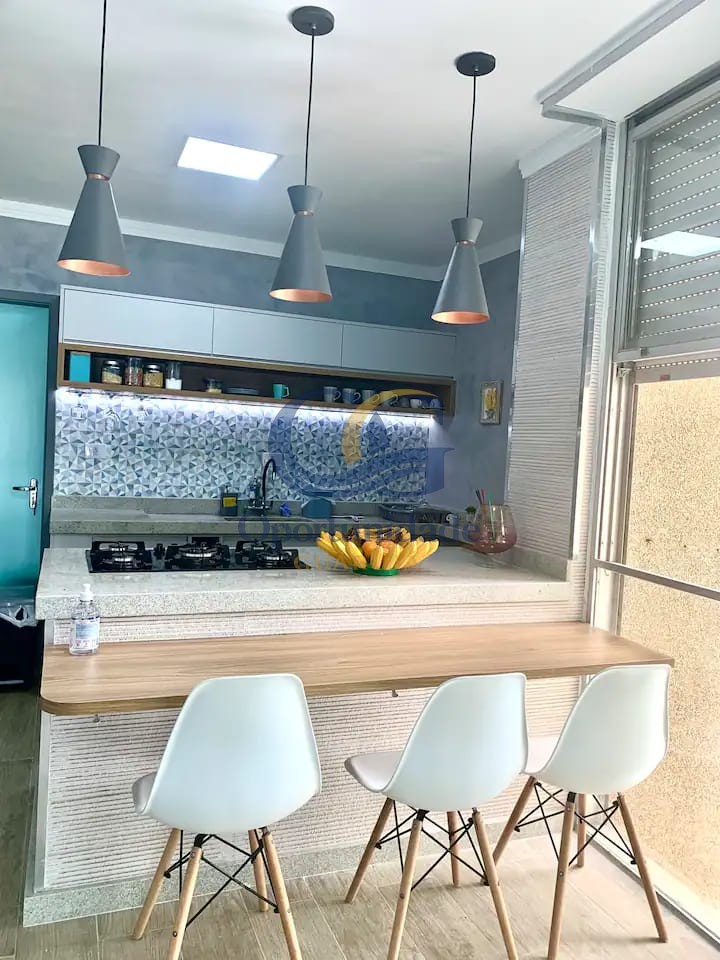 Apartamento Frente ao Mar nas Pitangueiras, Guarujá - SP