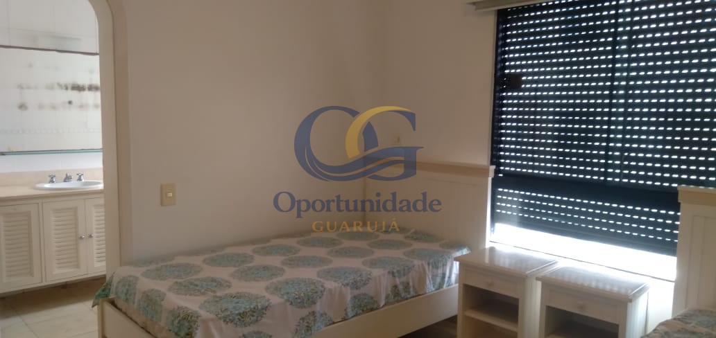 Apartamento Frente ao Mar nas Pitangueiras, Guarujá - SP