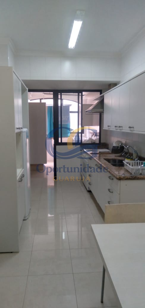 Apartamento Frente ao Mar nas Pitangueiras, Guarujá - SP