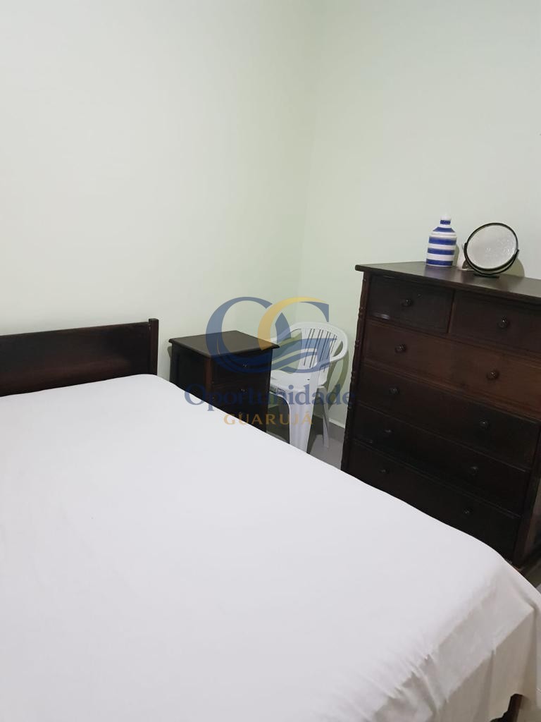 Apartamento na Praia das Pitangueiras, Guarujá - SP