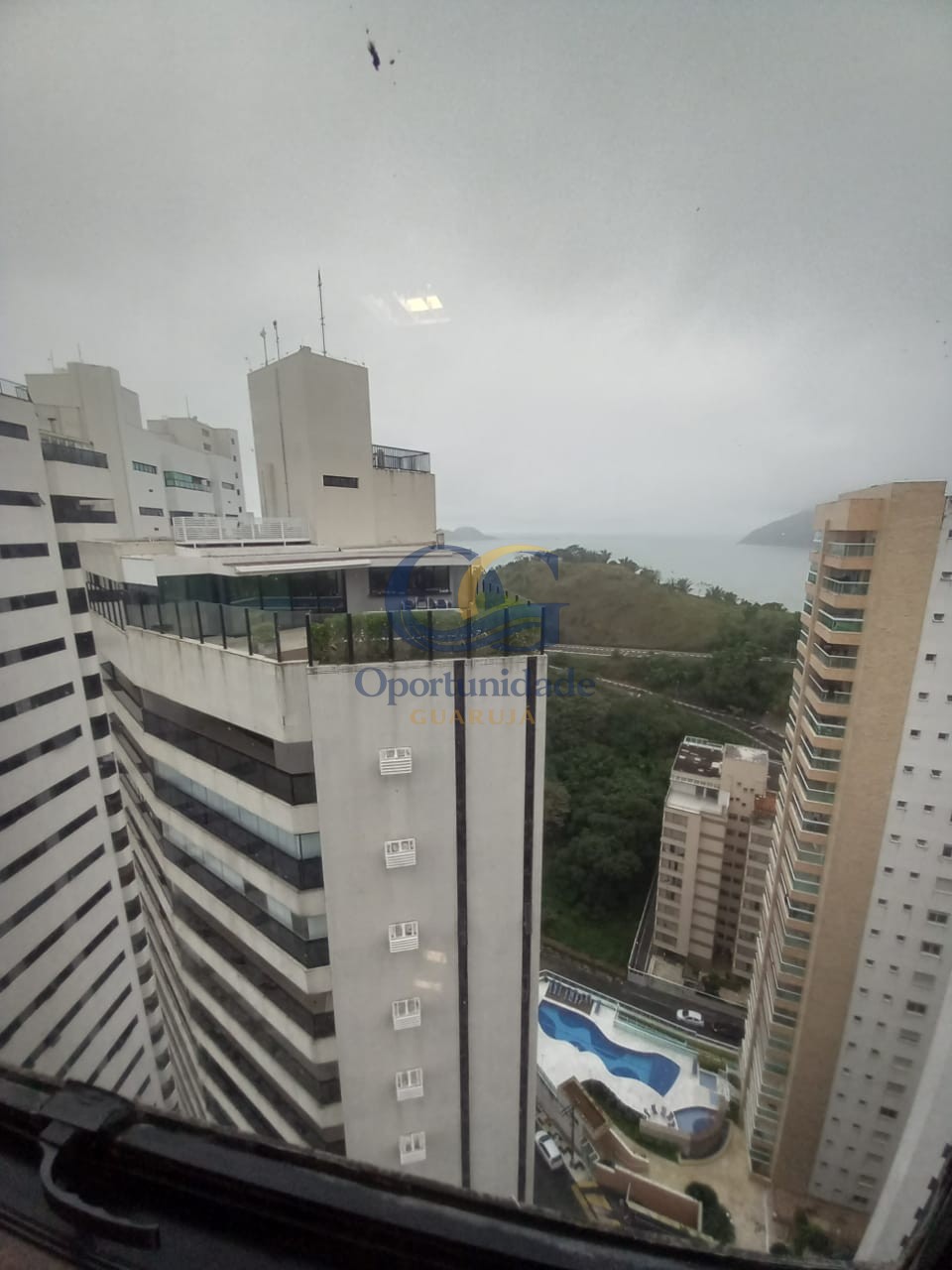 Apartamento GUARUJÁ - SP