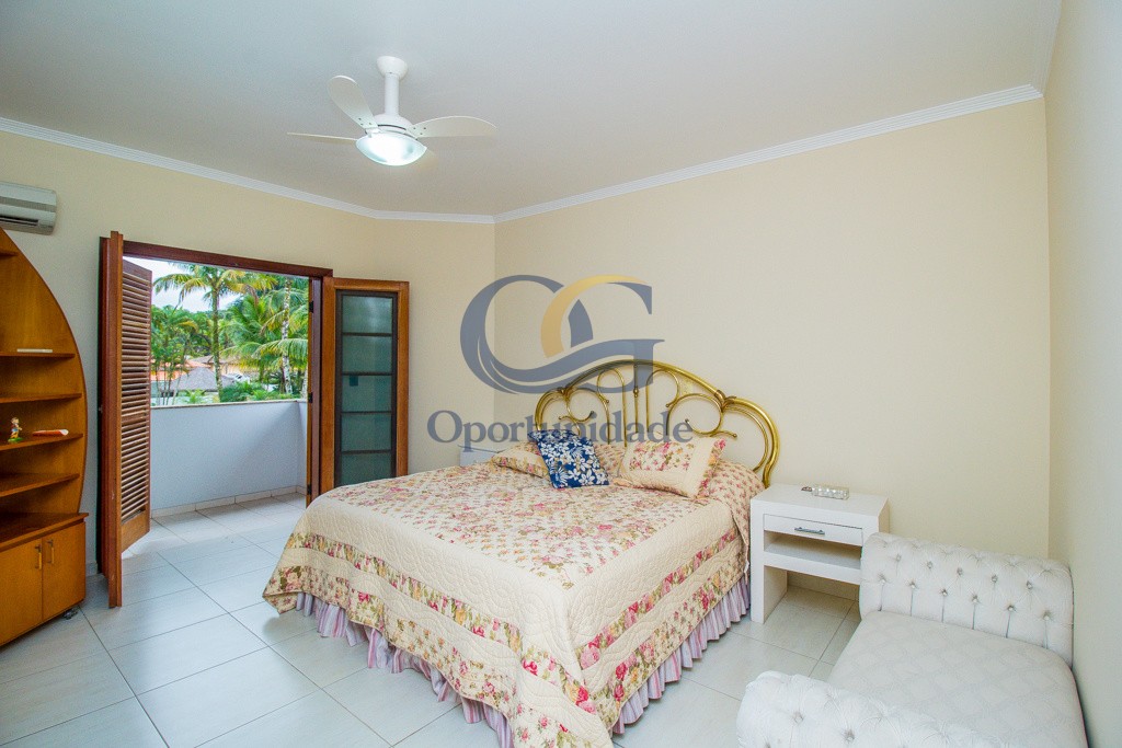 Casa em alvenaria GUARUJÁ - SP