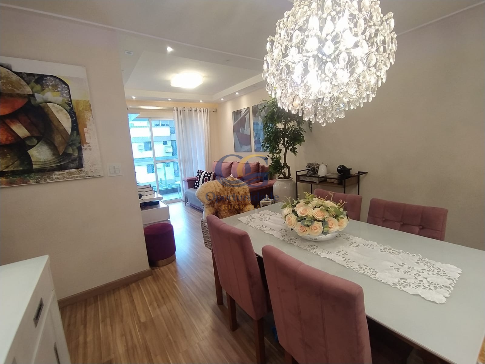 Apartamento na Praia das Astúrias, Guarujá - SP