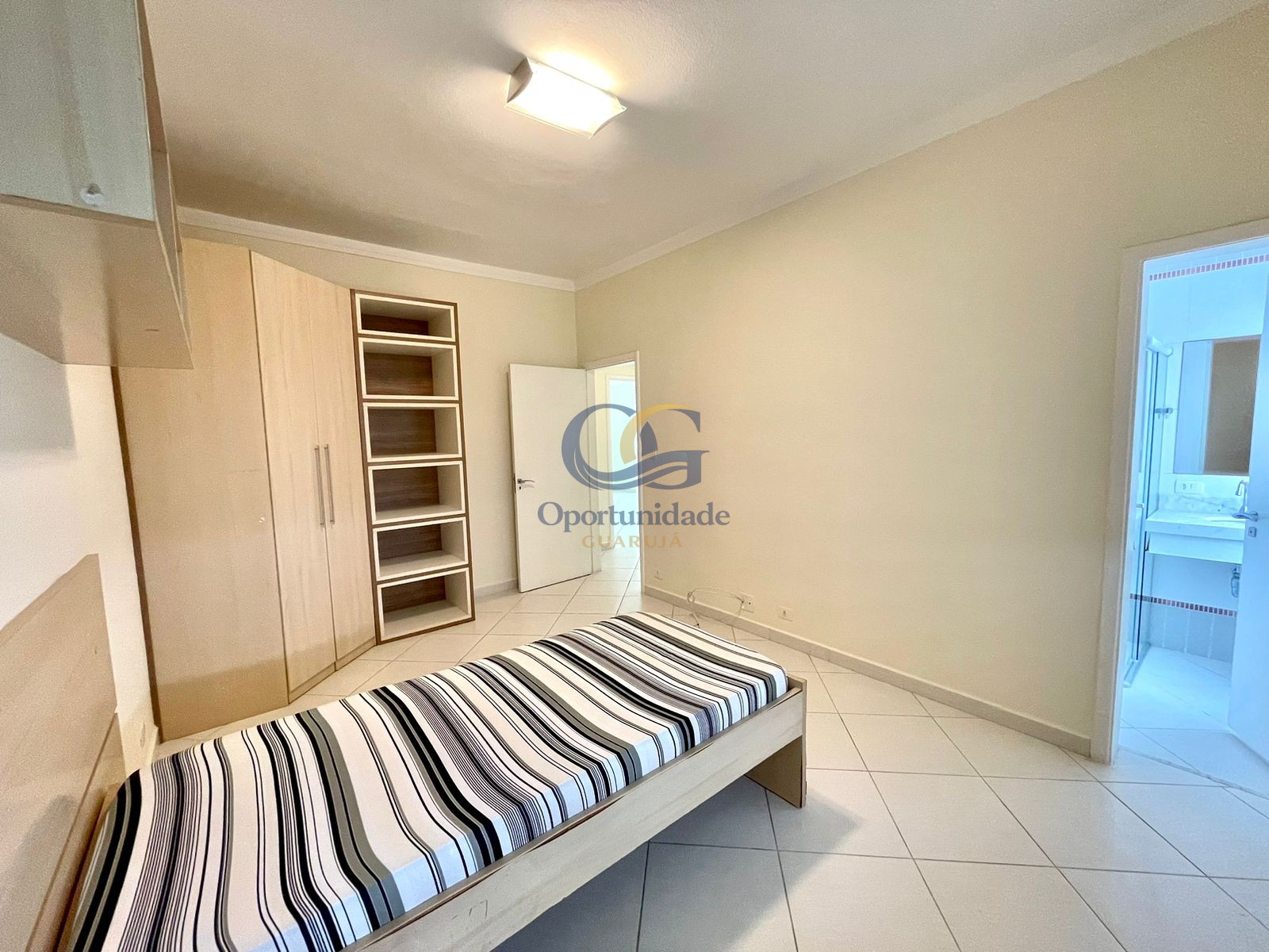 Apartamento GUARUJÁ - SP