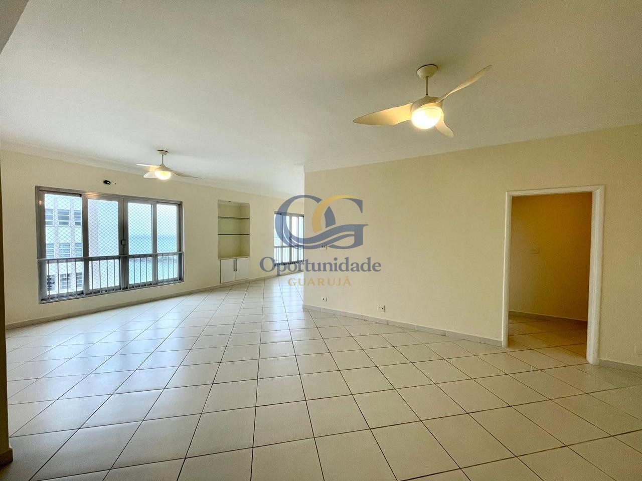Apartamento GUARUJÁ - SP
