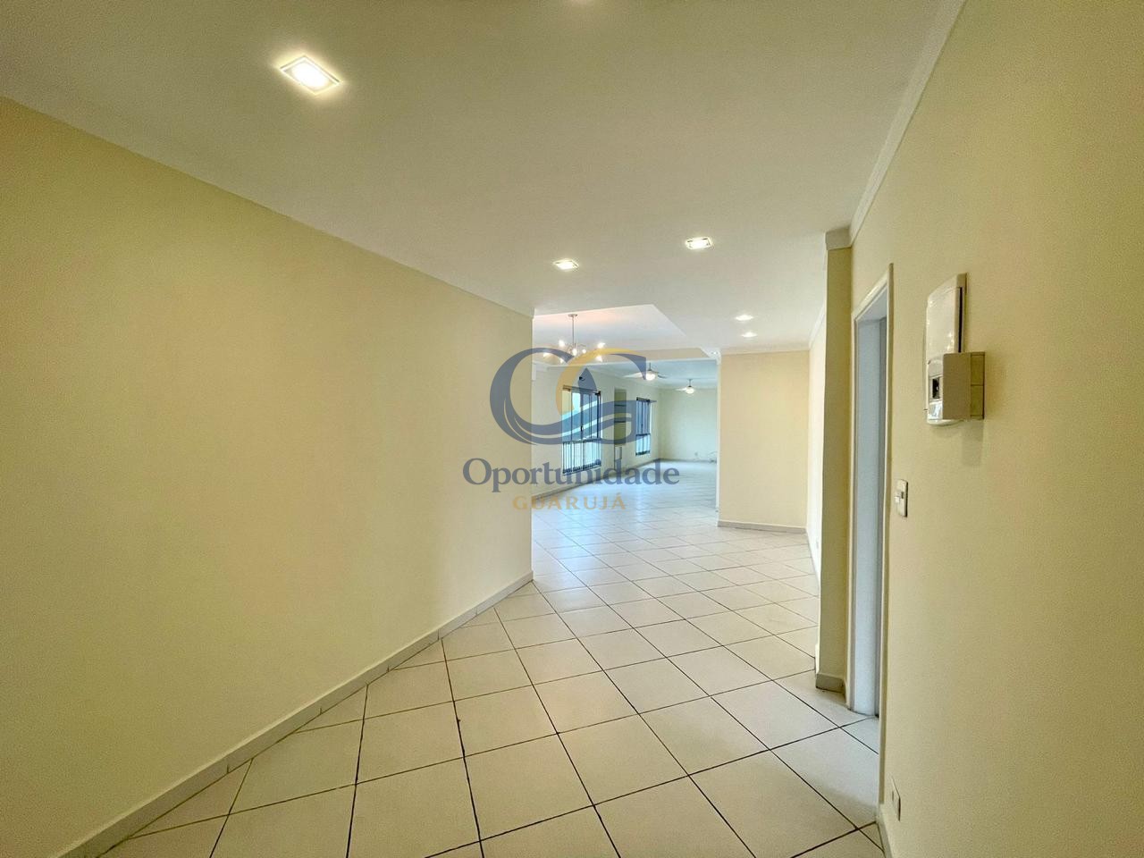 Apartamento GUARUJÁ - SP