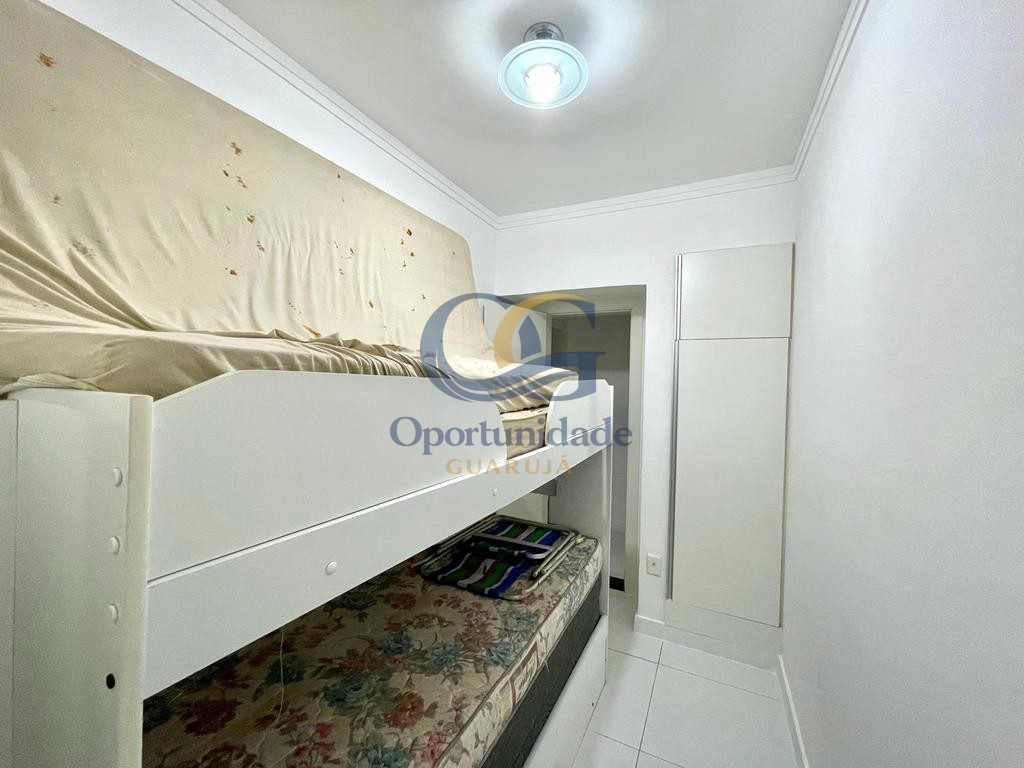 Apartamento na Praia das Pitangueiras, Guarujá - SP