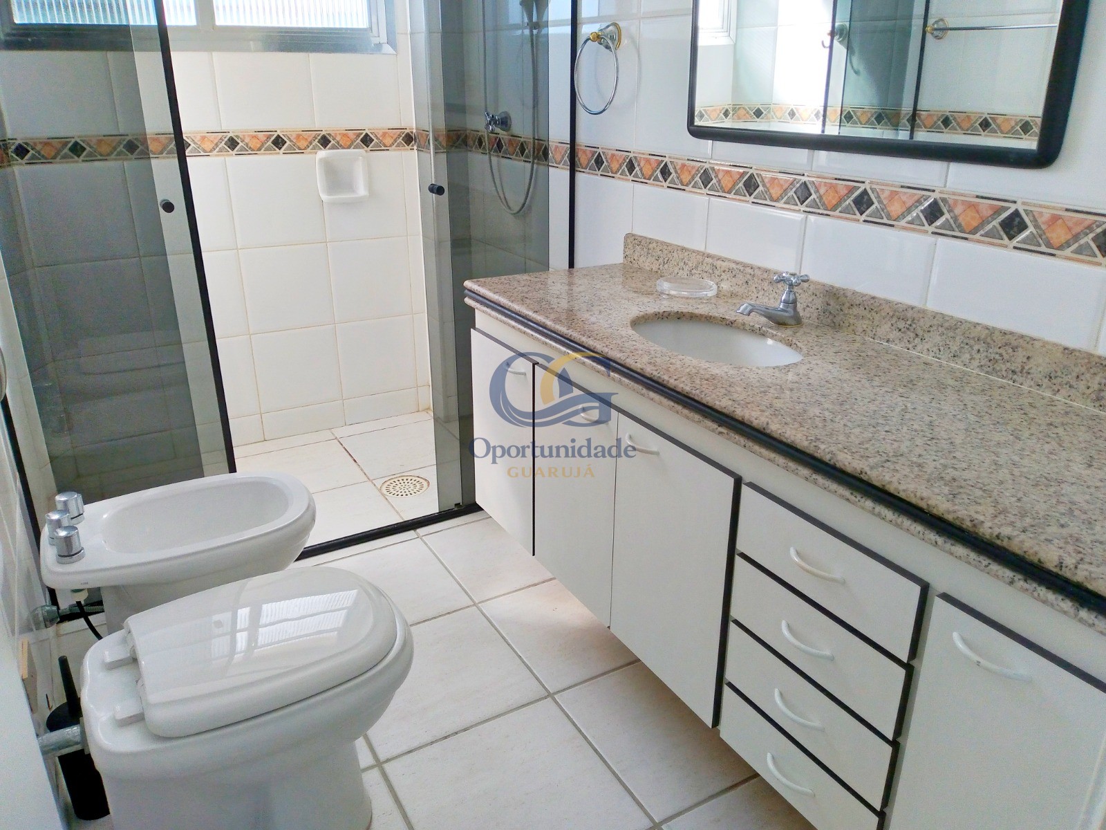Apartamento GUARUJÁ - SP