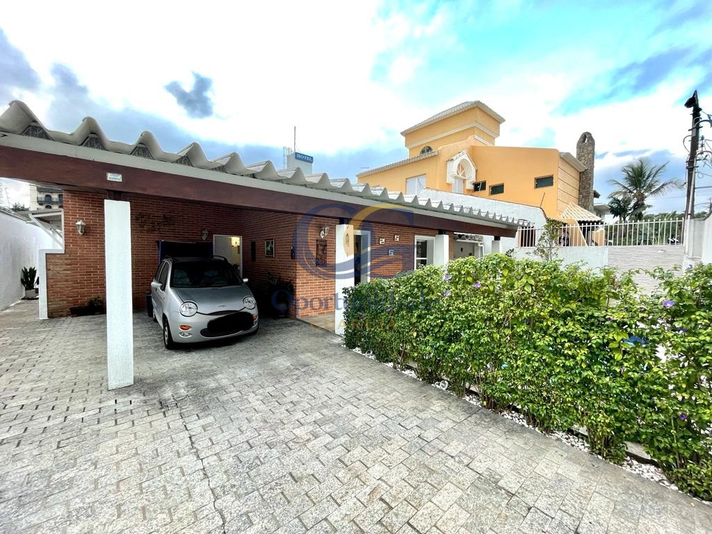 Casa em alvenaria GUARUJÁ - SP