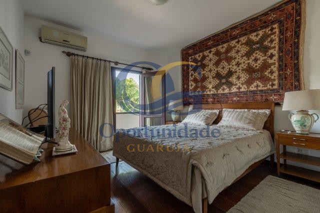 Casa em alvenaria GUARUJÁ - SP