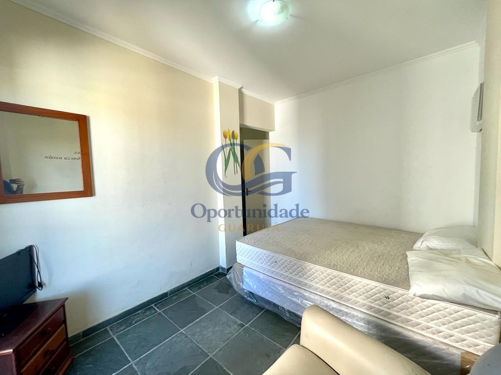 Apartamento na Praia da Enseada, Guarujá - SP