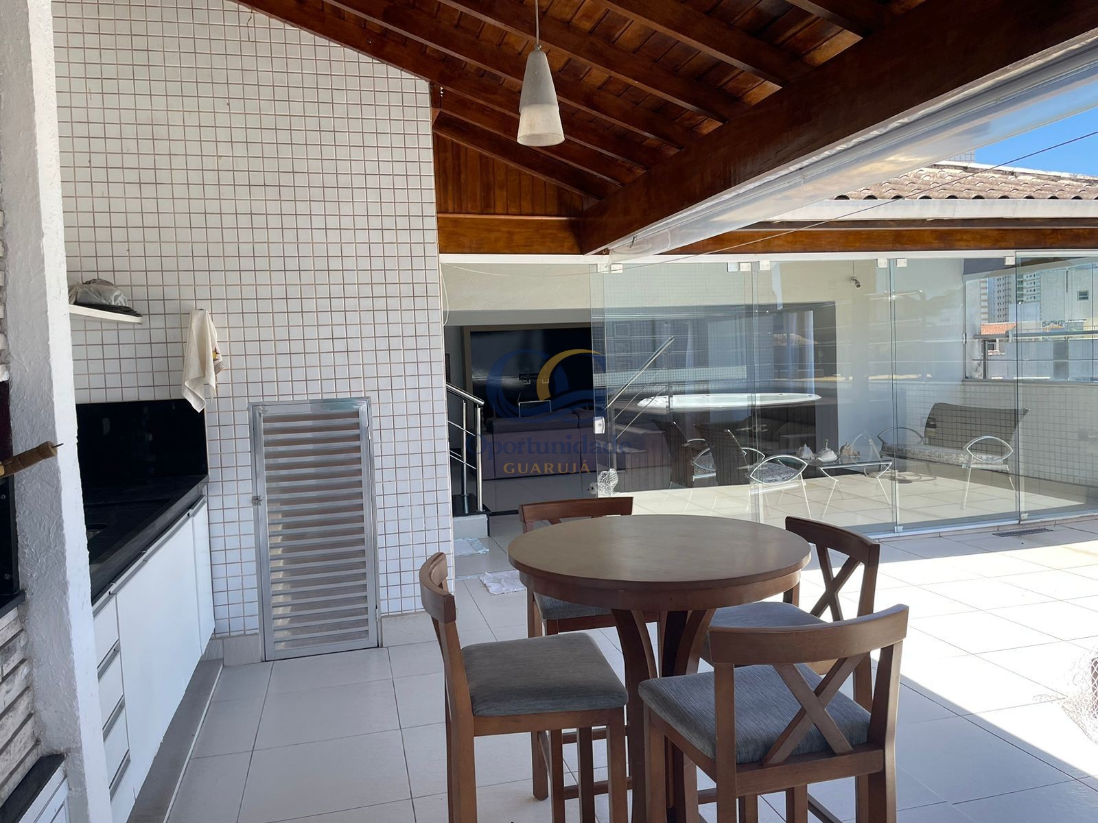 Apartamento GUARUJÁ - SP