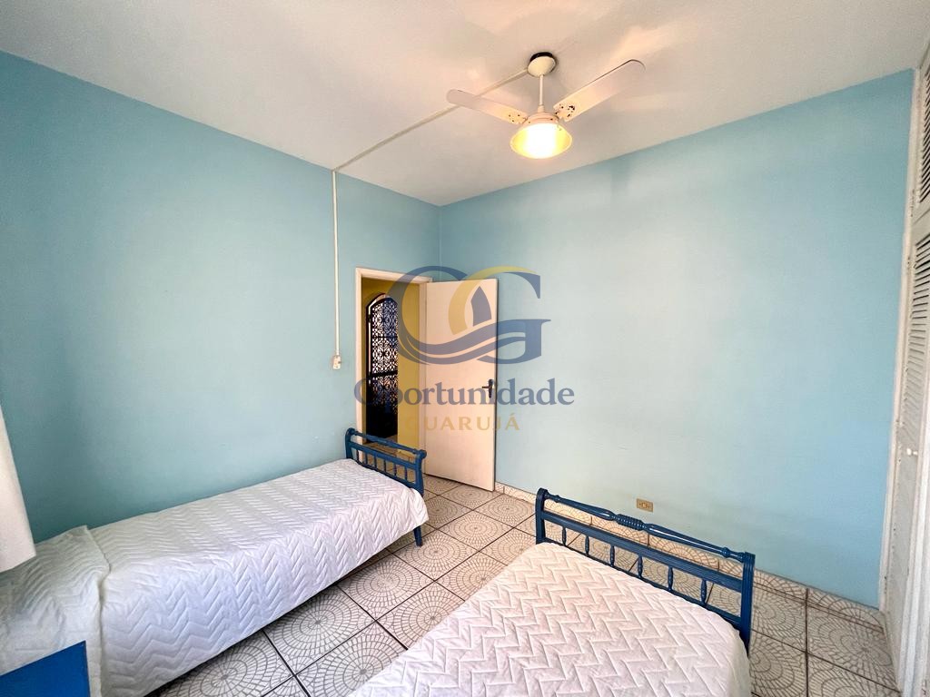 Apartamento na Praia das Pitangueiras, Guarujá - SP