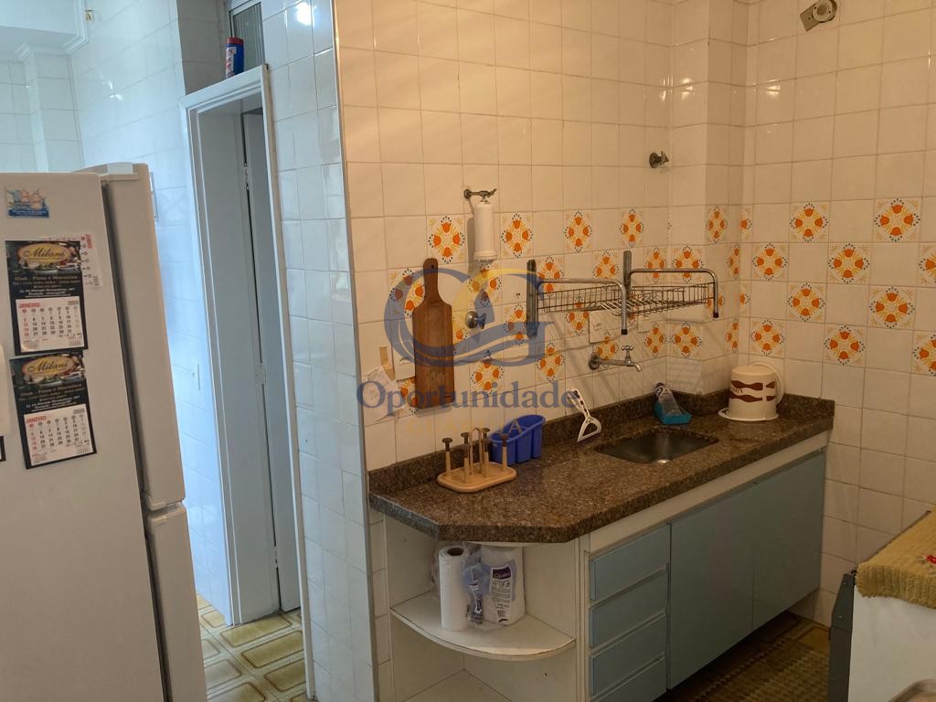 Apartamento na Praia da Enseada, Guarujá - SP