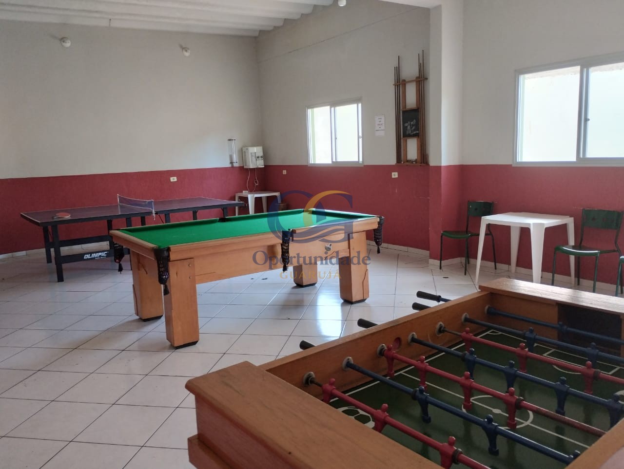 Apartamento na Praia da Enseada, Guarujá - SP