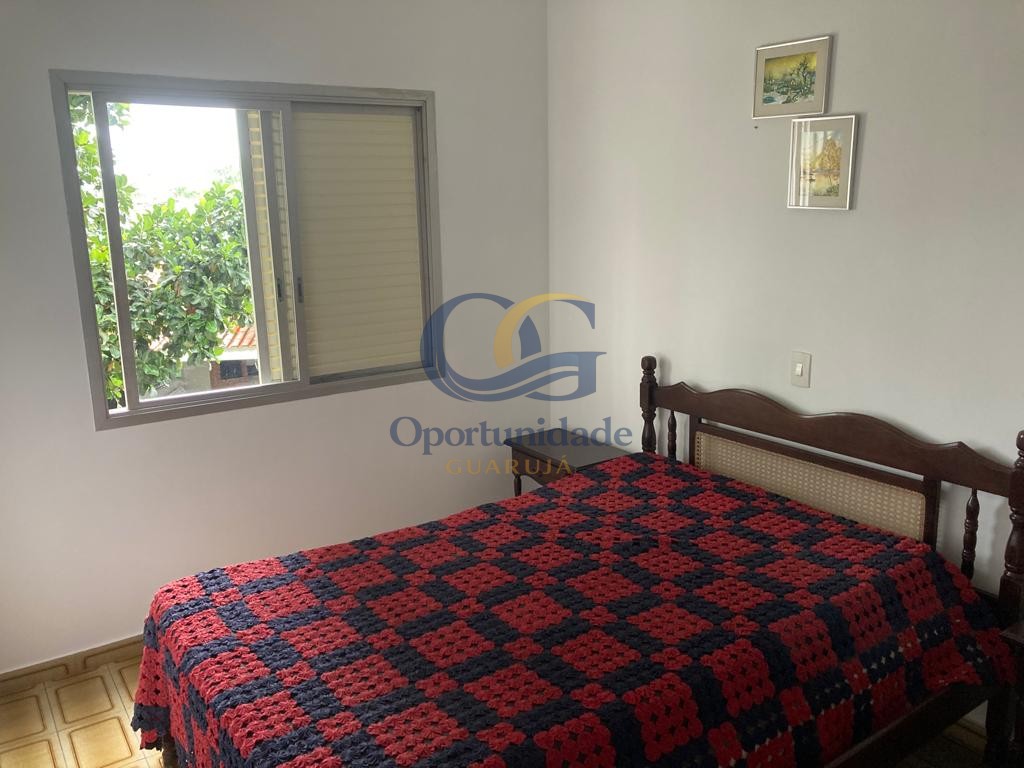 Apartamento na Praia da Enseada, Guarujá - SP