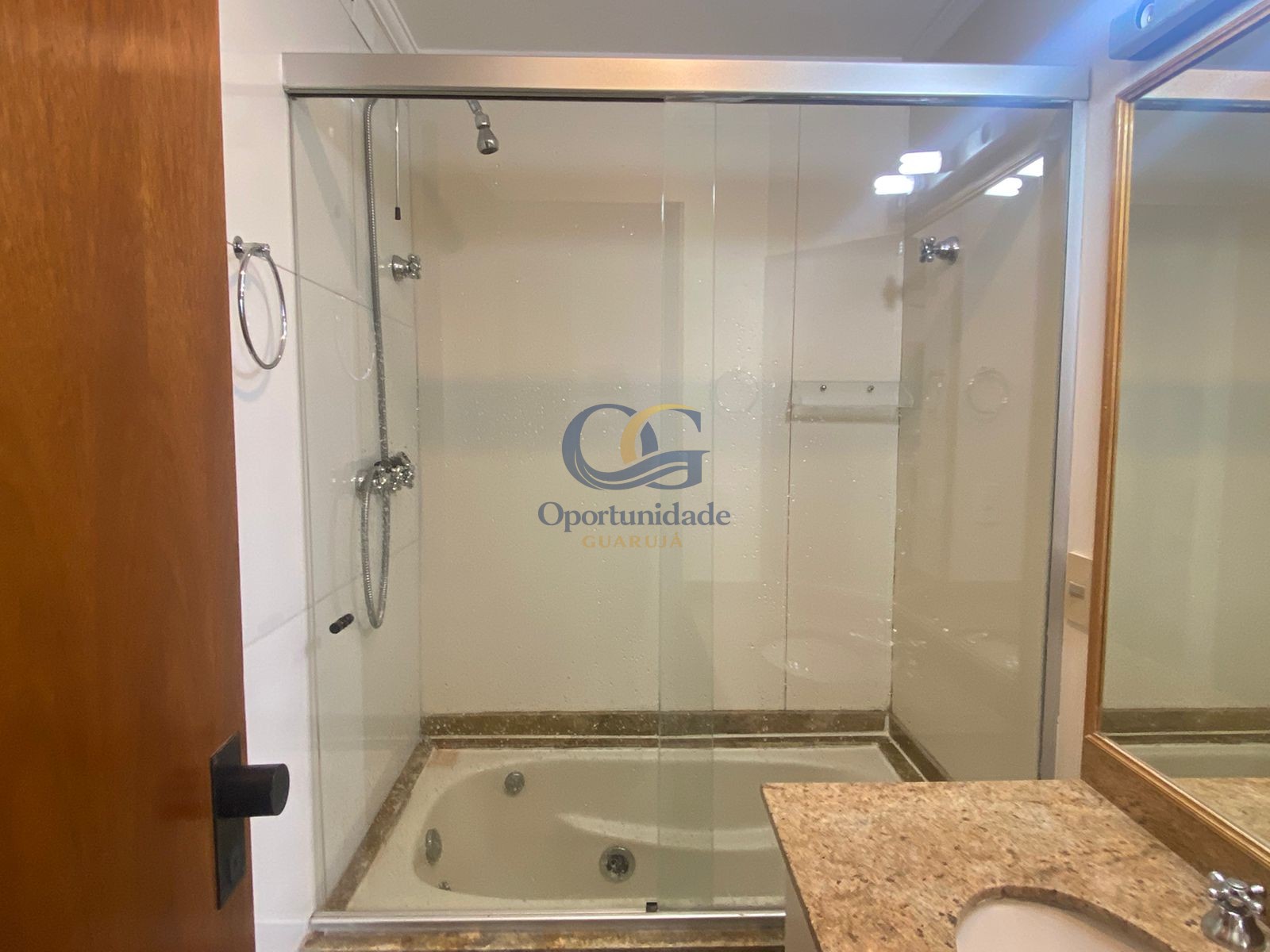 Apartamento GUARUJÁ - SP