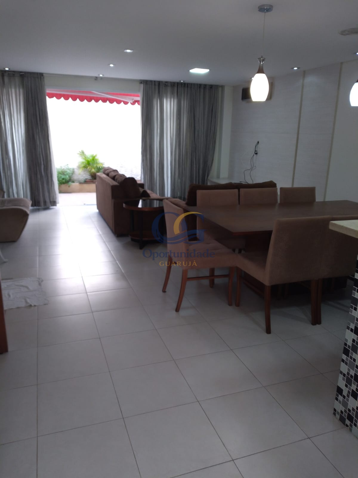 Casa em alvenaria GUARUJÁ - SP