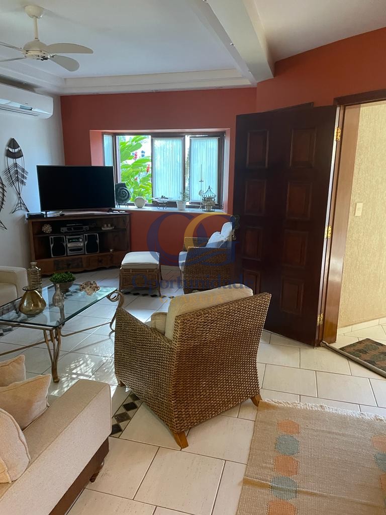 Casa em alvenaria GUARUJÁ - SP