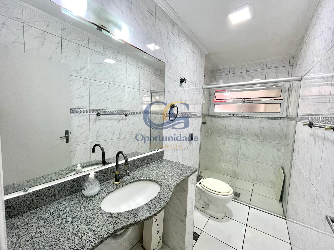 Apartamento GUARUJÁ - SP