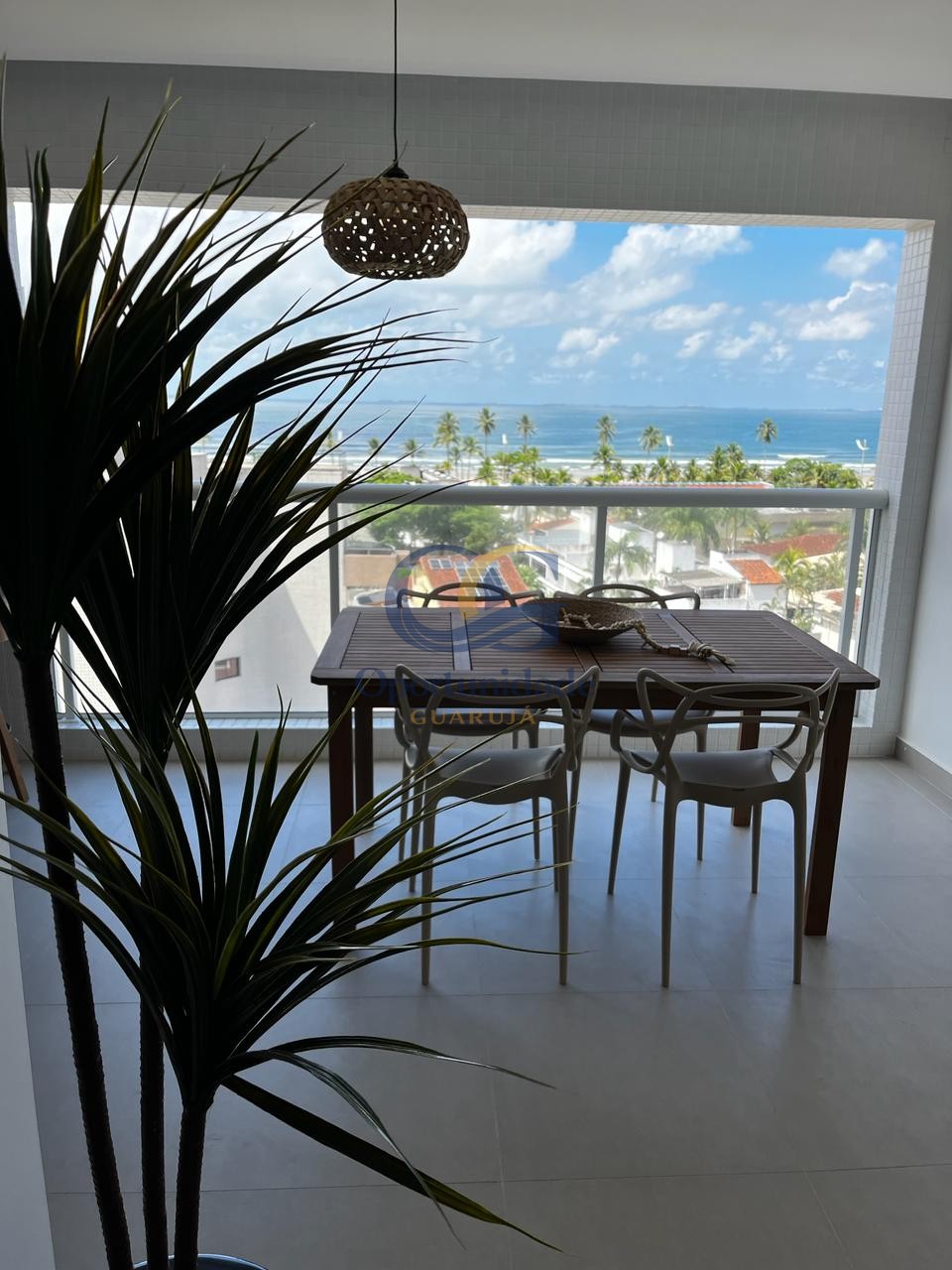 Apartamento GUARUJÁ - SP