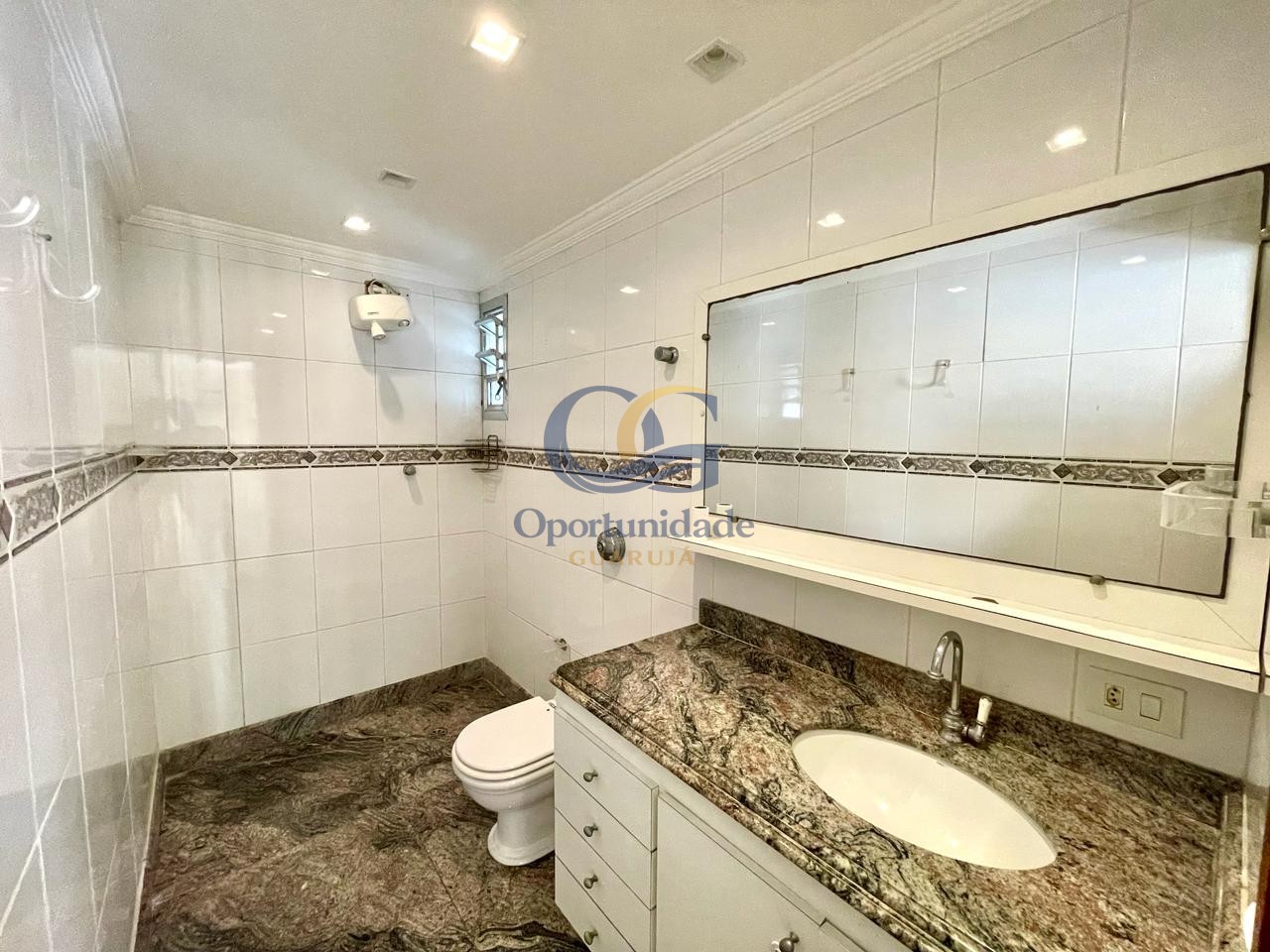 Apartamento GUARUJÁ - SP