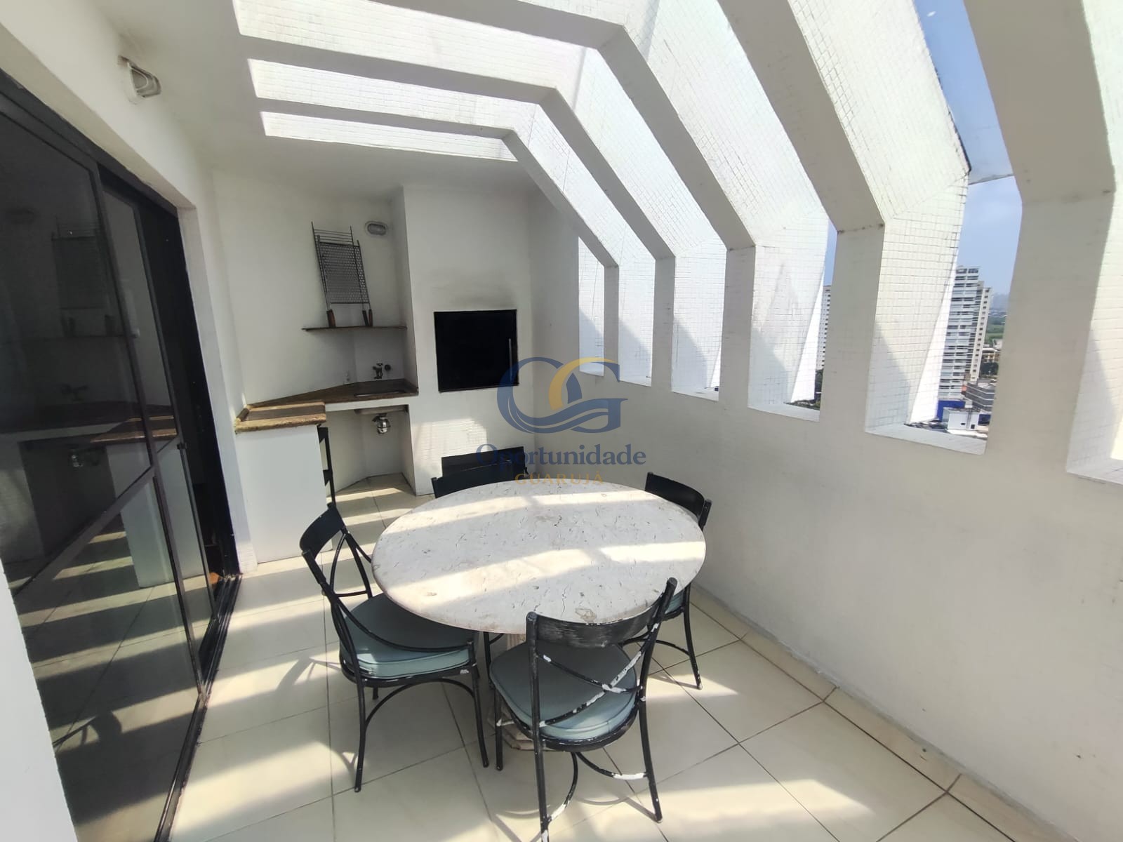 Apartamento GUARUJÁ - SP