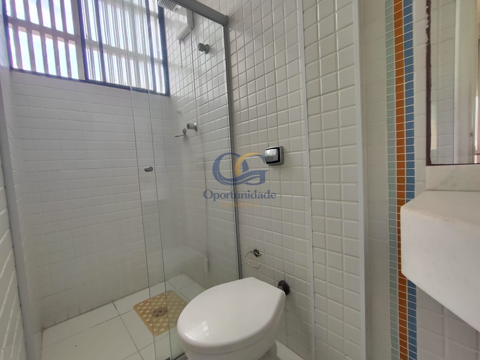 Apartamento Frente ao Mar nas Pitangueiras, Guarujá - SP
