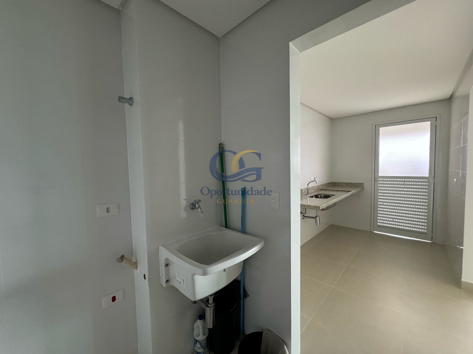 Apartamento GUARUJÁ - SP