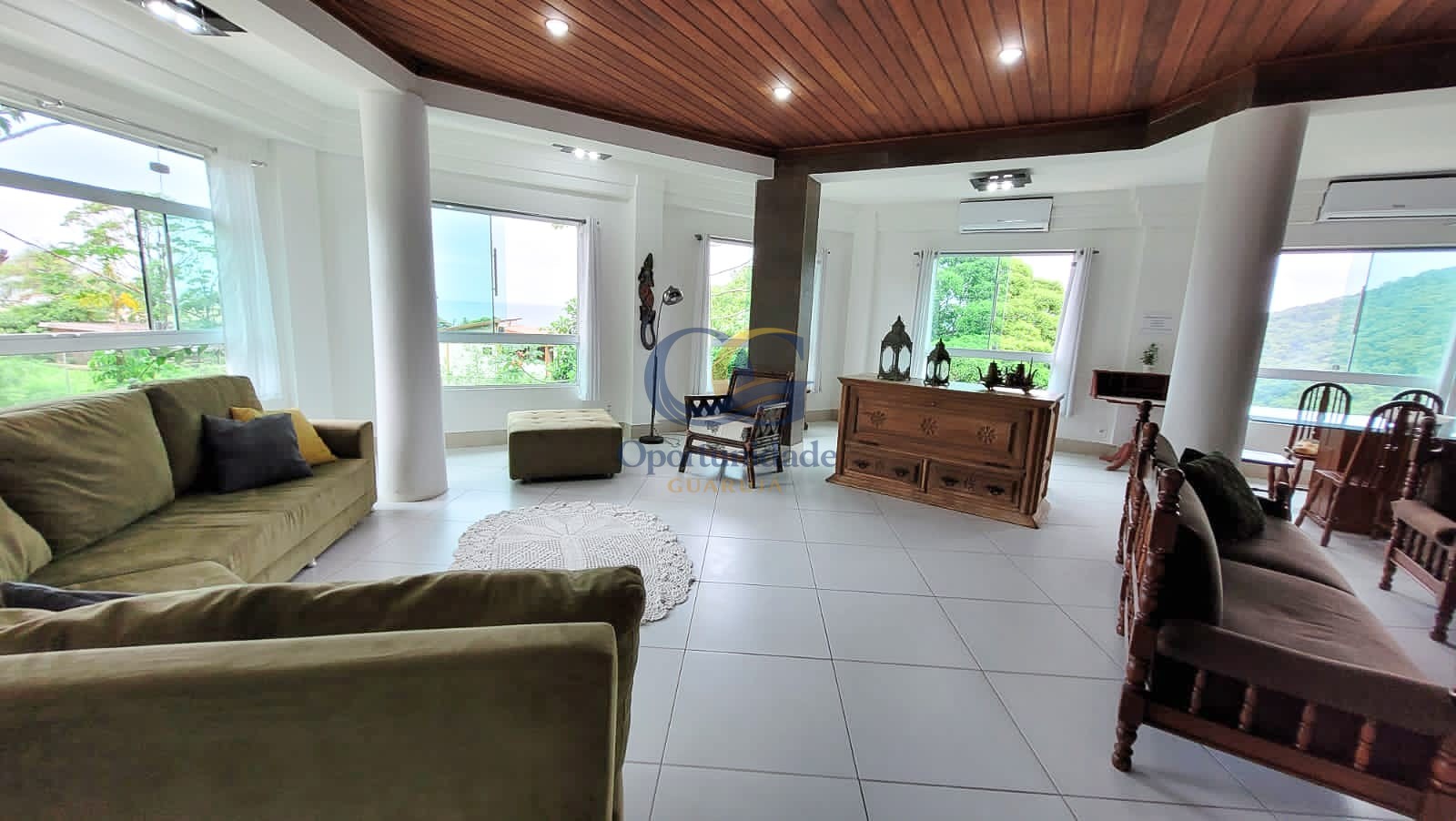 Casa em alvenaria GUARUJÁ - SP