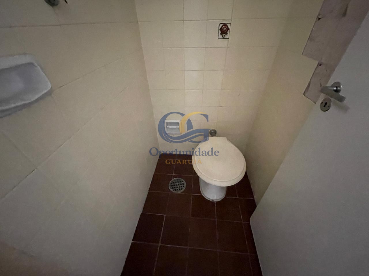 Apartamento na Praia da Enseada, Guarujá - SP