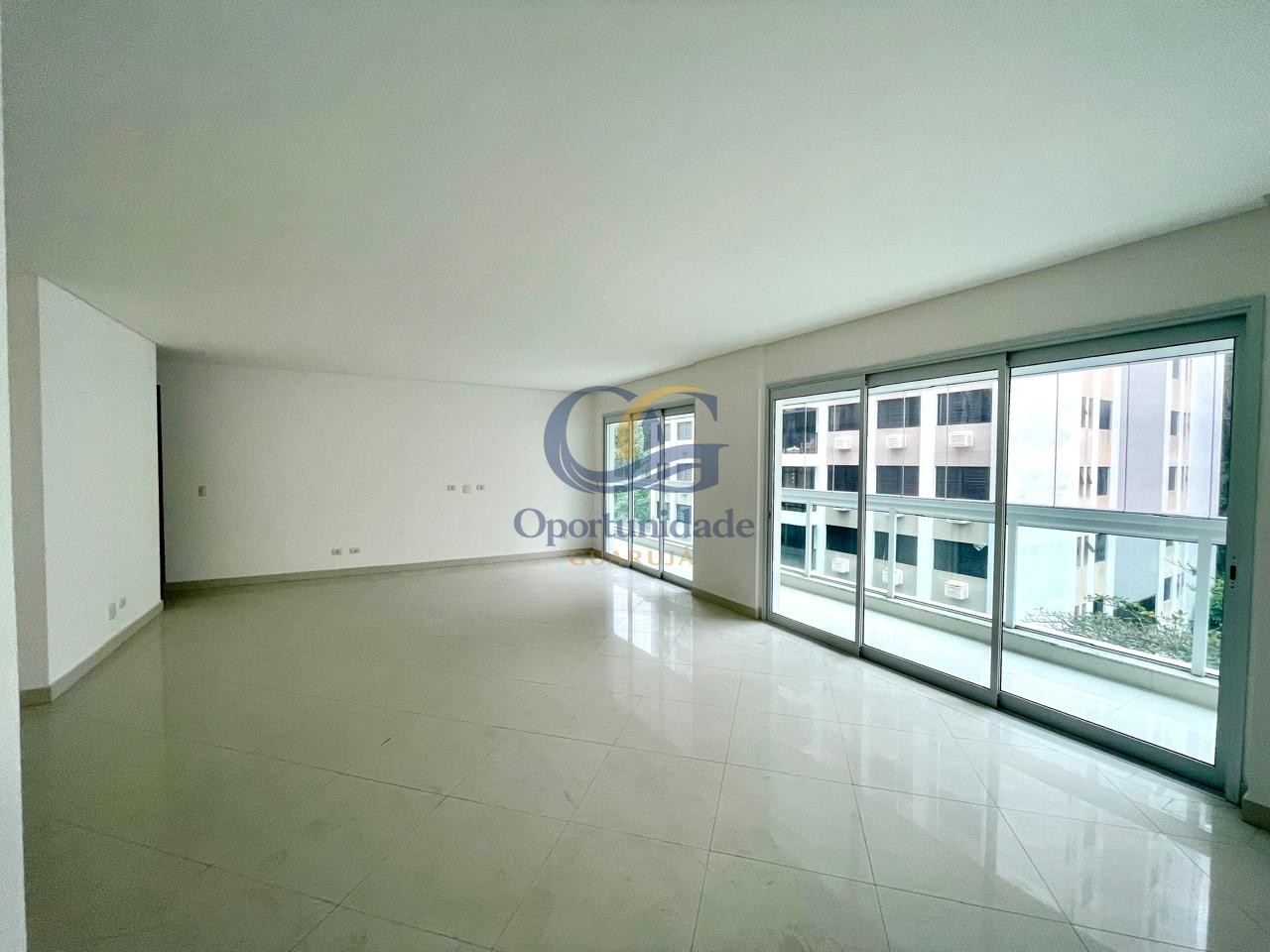 Apartamento GUARUJÁ - SP