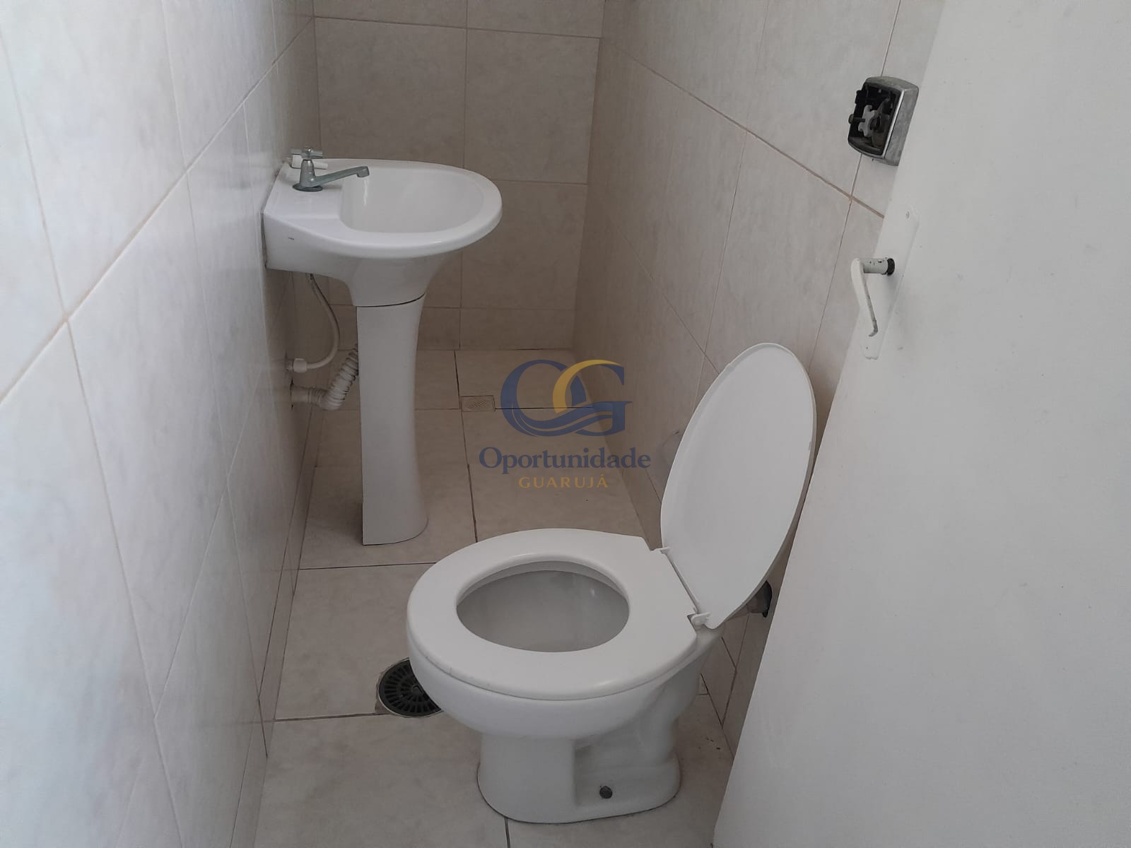 Casa em alvenaria GUARUJÁ - SP