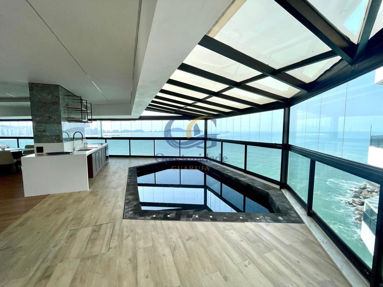 Apartamento GUARUJÁ - SP