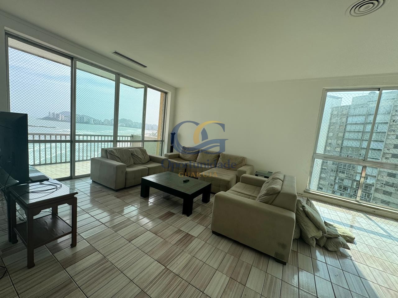 Apartamento GUARUJÁ - SP