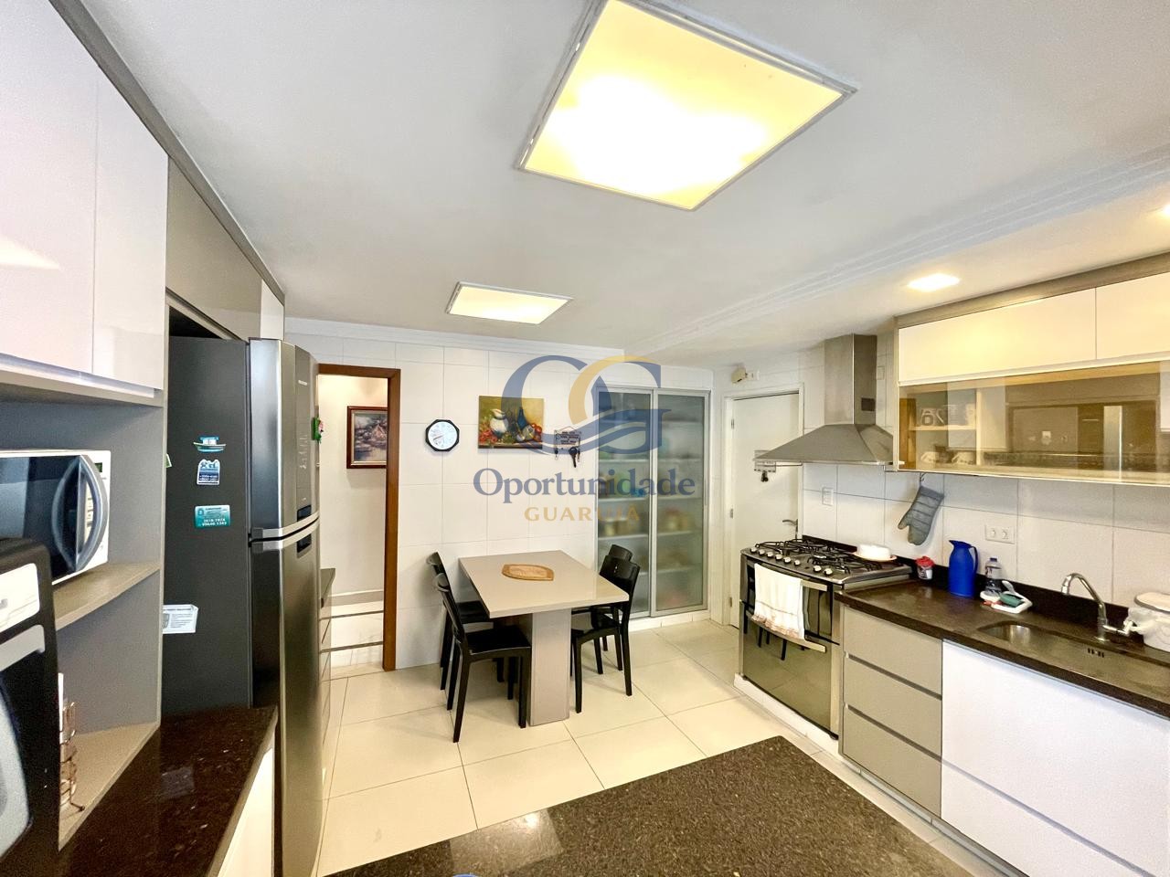 Apartamento GUARUJÁ - SP