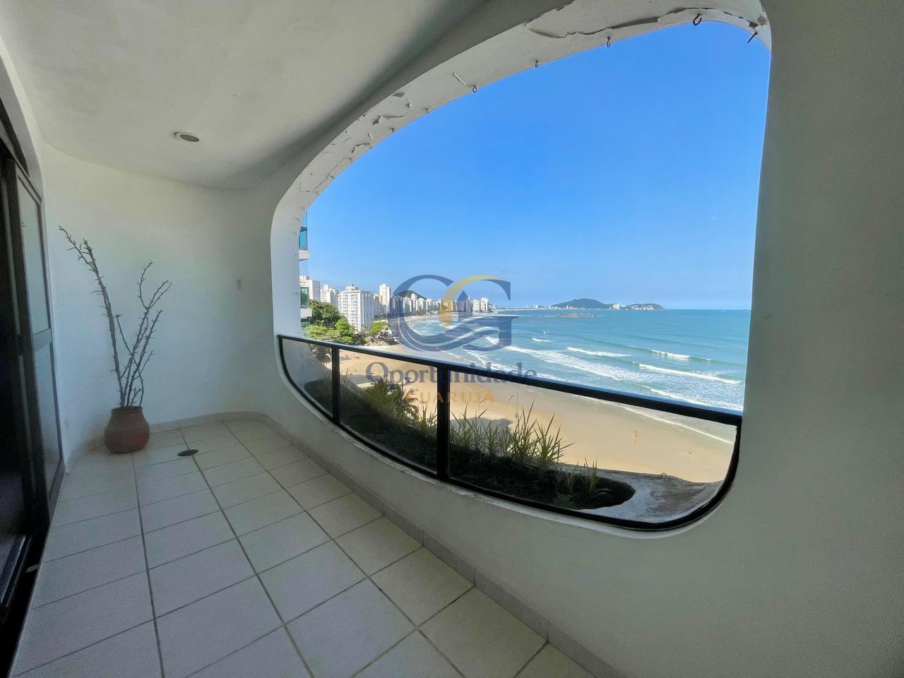Apartamento GUARUJÁ - SP