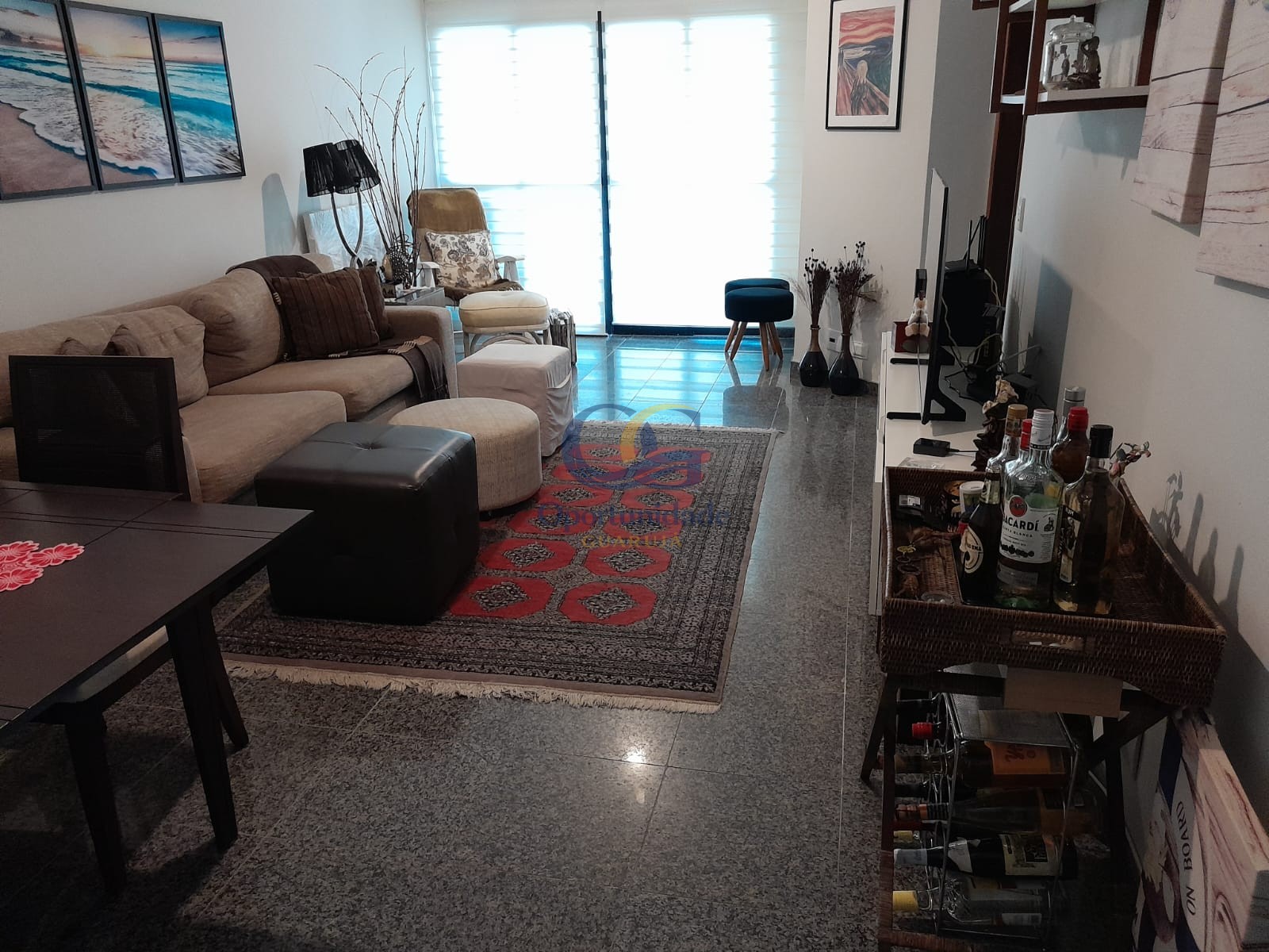 Apartamento na Praia da Enseada, Guarujá - SP