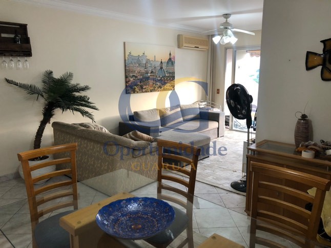 Apartamento na Praia da Enseada, Guarujá - SP