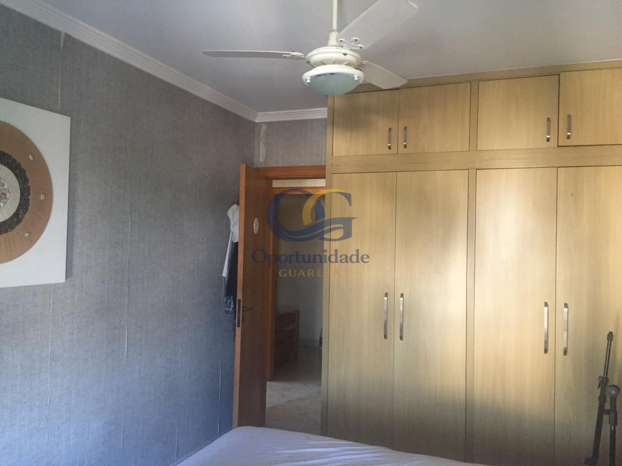 Apartamento na Praia da Enseada, Guarujá - SP