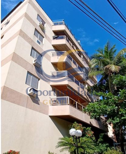 Apartamento na Praia da Enseada, Guarujá - SP