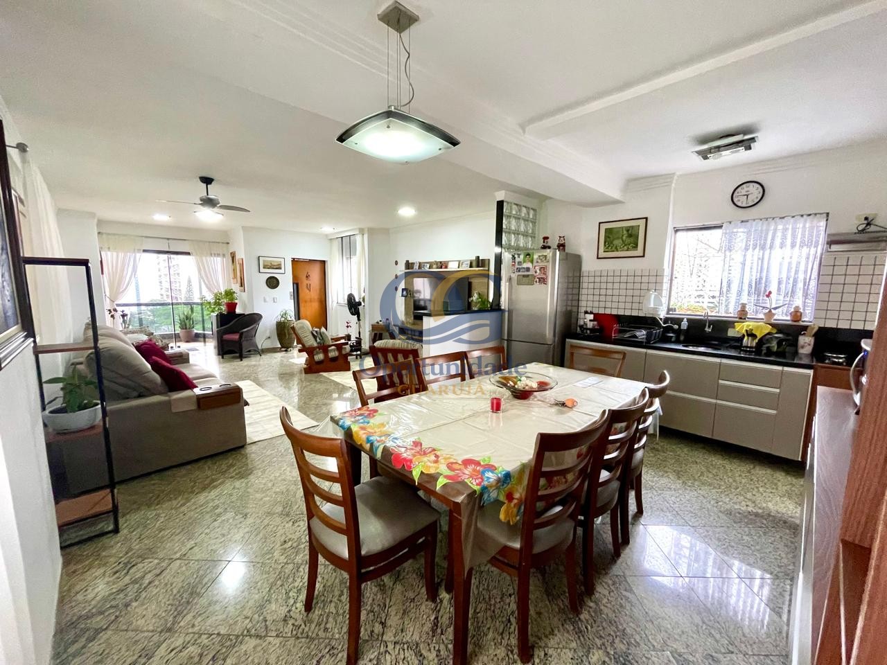 Apartamento GUARUJÁ - SP
