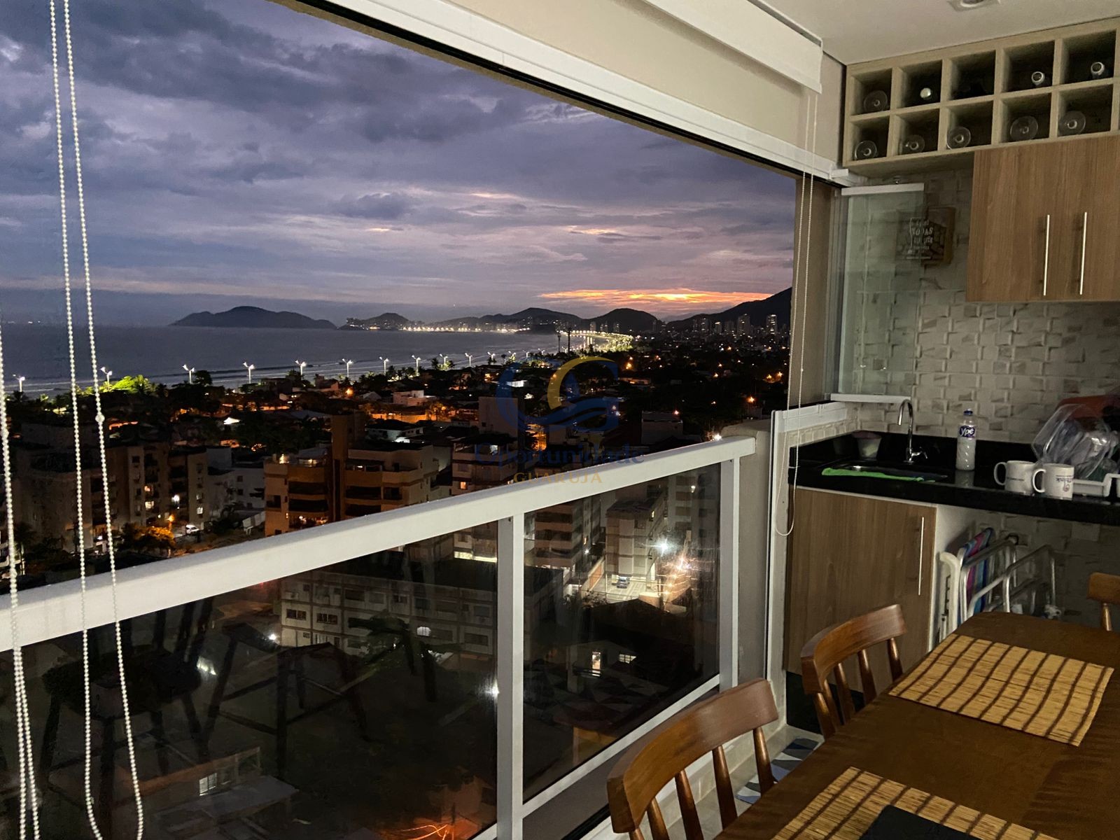 Apartamento GUARUJÁ - SP